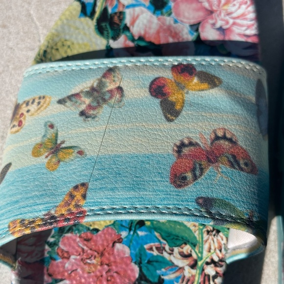 Johnny Was Costa Azul Butterfly Pool Slides Sandal 8M - Picture 7 of 10